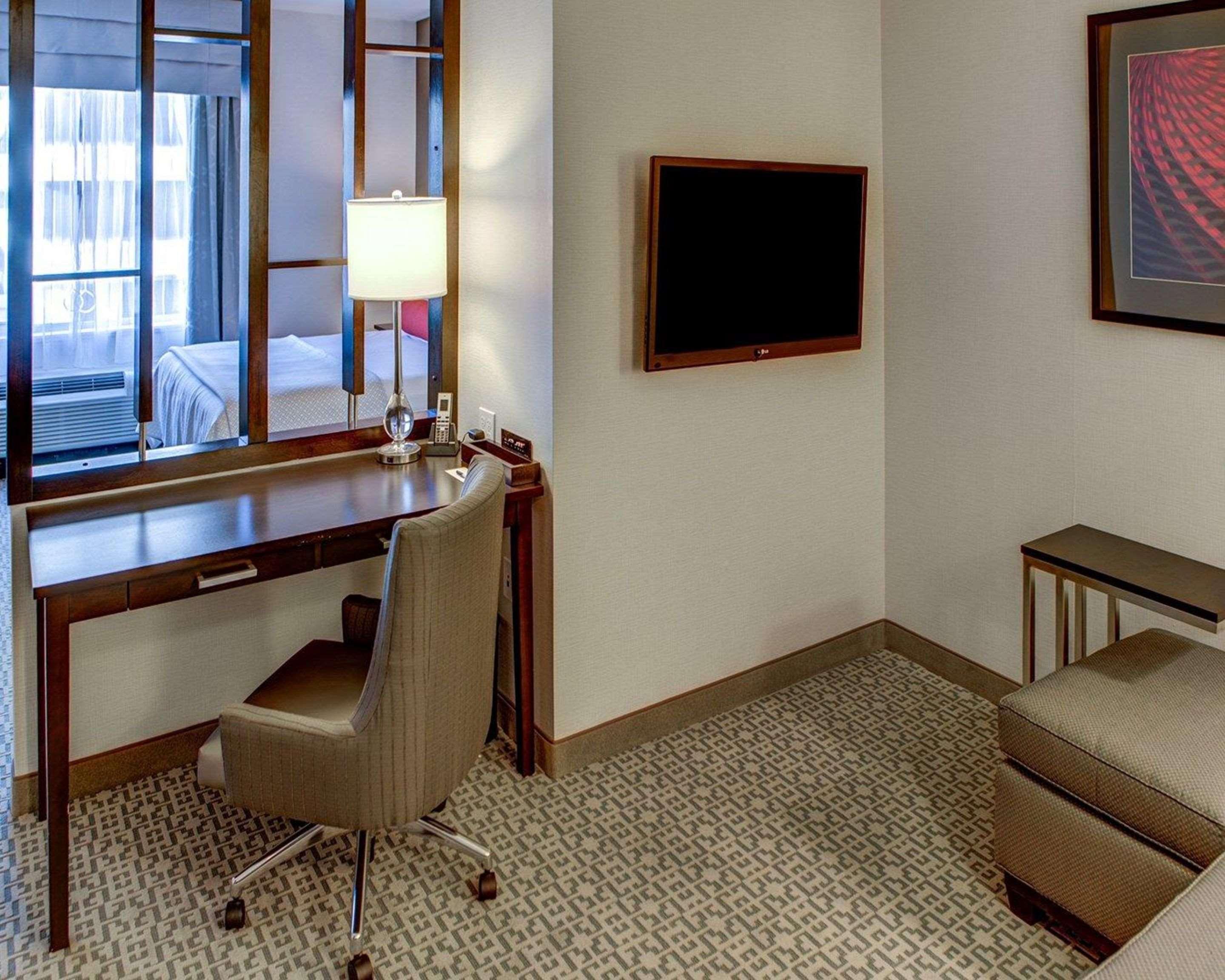 Cambria Hotel White Plains - Downtown Extérieur photo