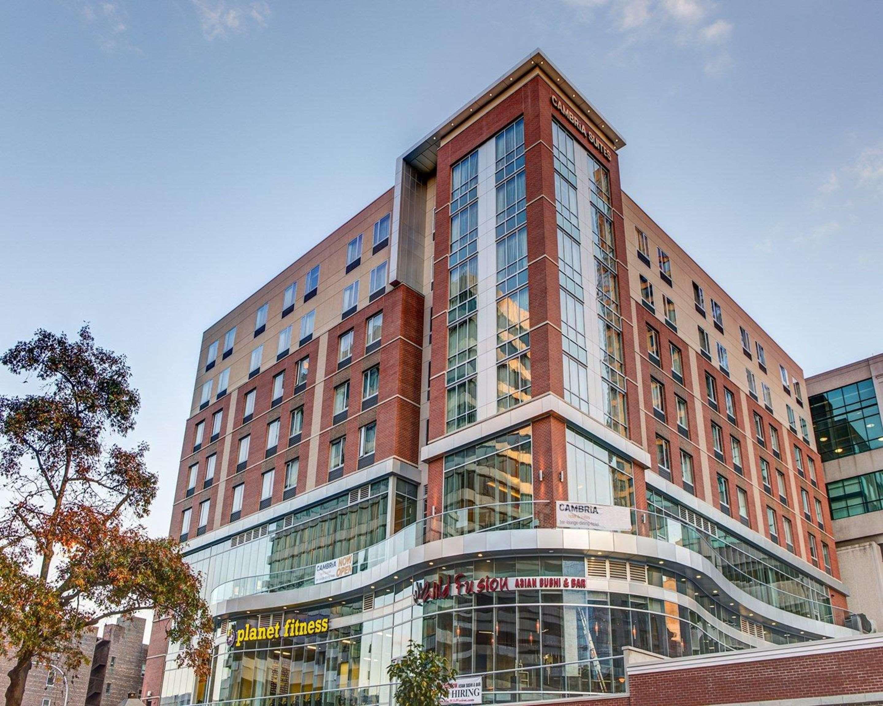 Cambria Hotel White Plains - Downtown Extérieur photo