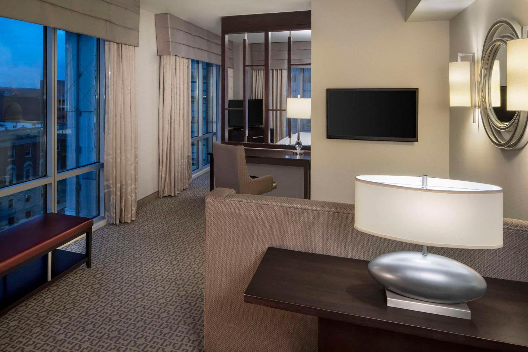 Cambria Hotel White Plains - Downtown Extérieur photo